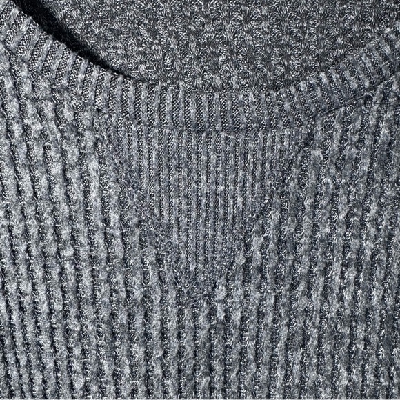 Torrid Brushed Waffle Raglan Long Sleeve Sweatshirt Grey Size 3X - Picture 6 of 10